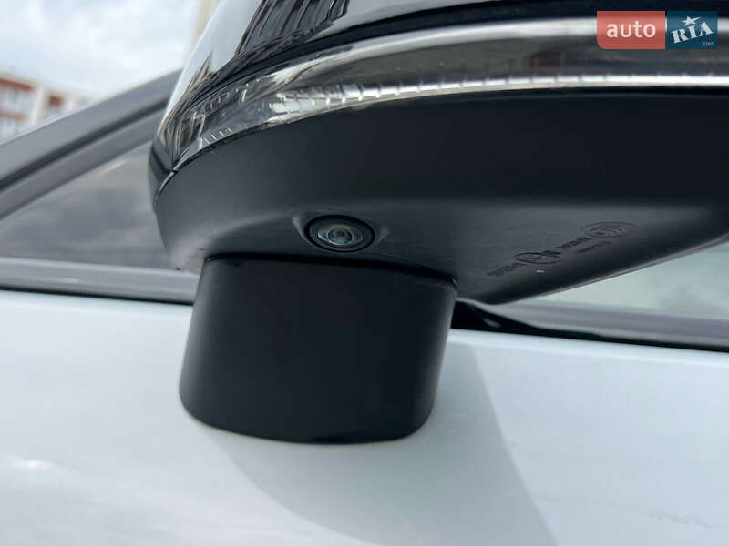 Внедорожник / Кроссовер Volvo XC40 2021 в Ивано-Франковске