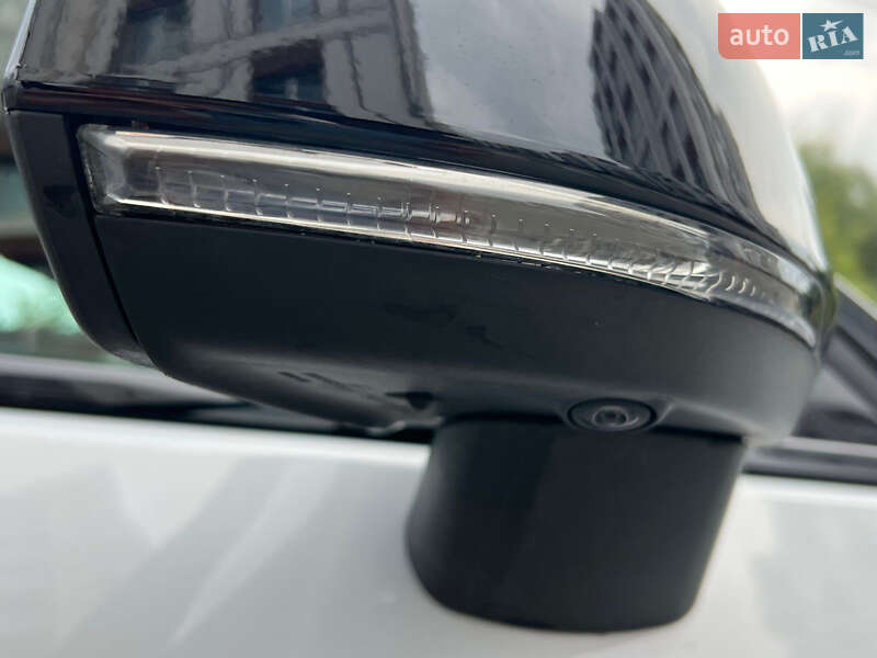 Внедорожник / Кроссовер Volvo XC40 2021 в Ивано-Франковске