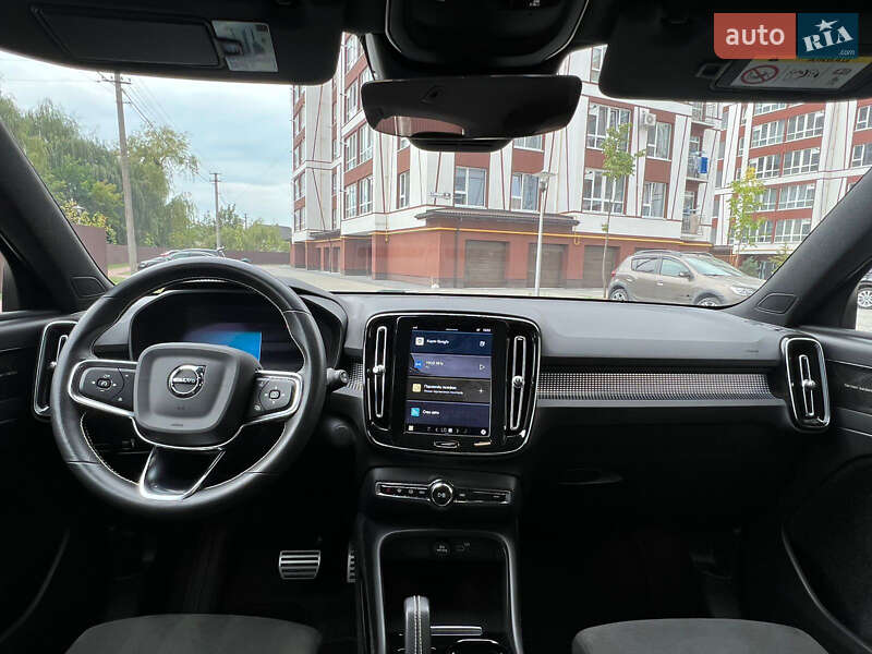 Внедорожник / Кроссовер Volvo XC40 2021 в Ивано-Франковске