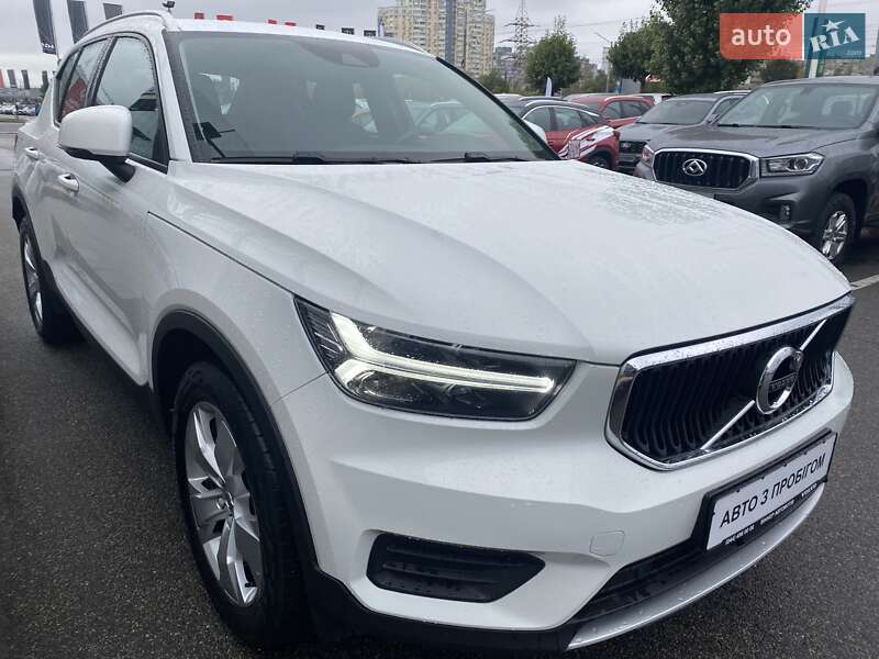 Позашляховик / Кросовер Volvo XC40 2019 в Києві фото 8 Позашляховик / Кросовер Volvo XC40 2019 в Києві