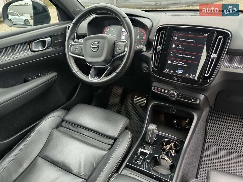 Позашляховик / Кросовер Volvo XC40 2018 в Коломиї