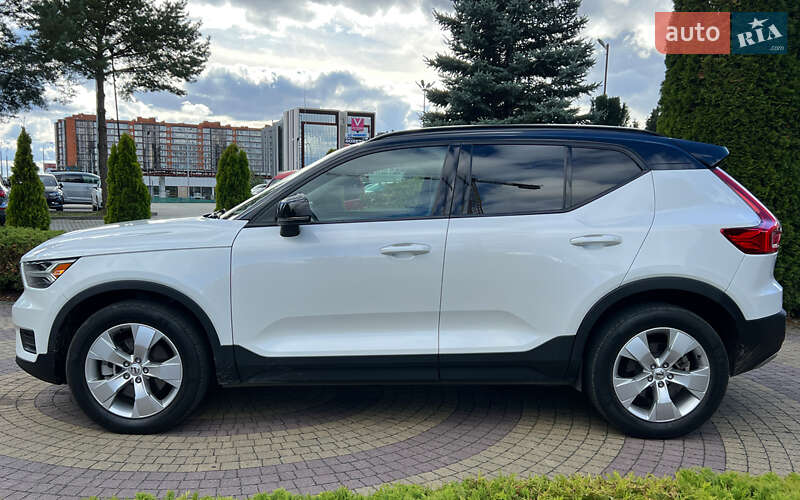 Внедорожник / Кроссовер Volvo XC40 2022 в Львове фото 4 Внедорожник / Кроссовер Volvo XC40 2022 в Львове