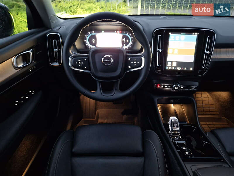 Позашляховик / Кросовер Volvo XC40 2024 в Сумах фото 6 Позашляховик / Кросовер Volvo XC40 2024 в Сумах