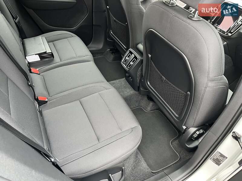 Позашляховик / Кросовер Volvo XC40 2021 в Києві
