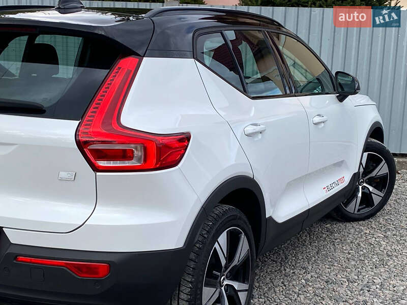 Внедорожник / Кроссовер Volvo XC40 2021 в Самборе