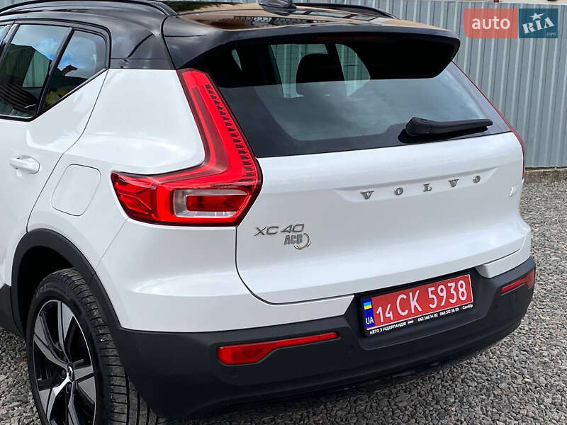 Внедорожник / Кроссовер Volvo XC40 2021 в Самборе