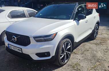 Внедорожник / Кроссовер Volvo XC40 2020 в Днепре