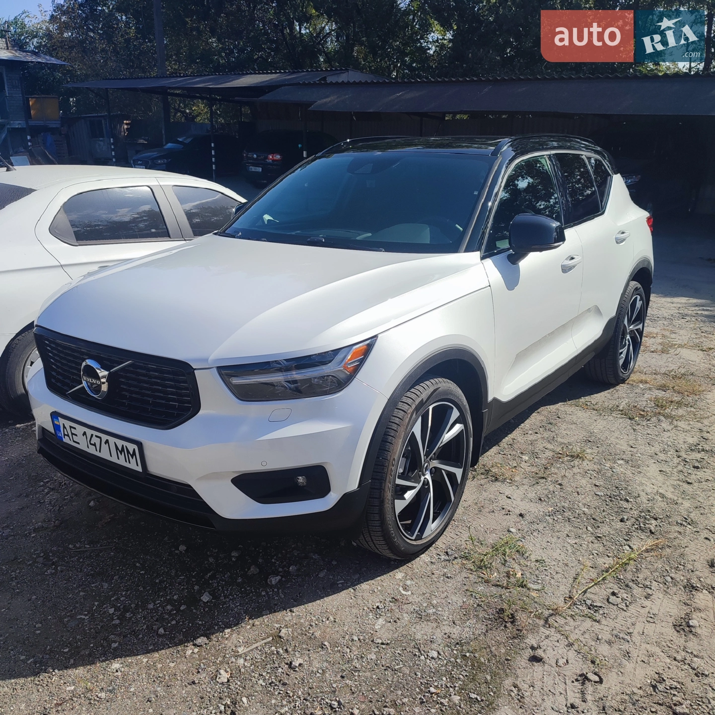 2020 Volvo XC40 - фото 1