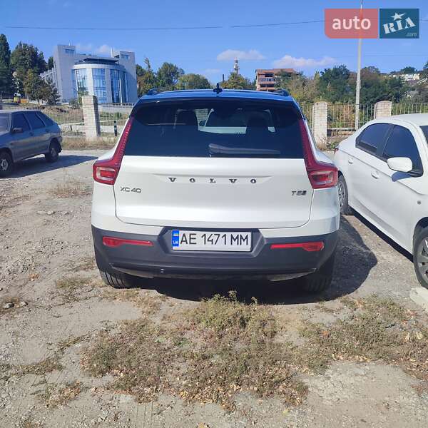 Внедорожник / Кроссовер Volvo XC40 2020 в Днепре фото 5 Внедорожник / Кроссовер Volvo XC40 2020 в Днепре