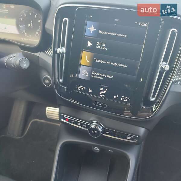 Внедорожник / Кроссовер Volvo XC40 2020 в Днепре фото 12 Внедорожник / Кроссовер Volvo XC40 2020 в Днепре