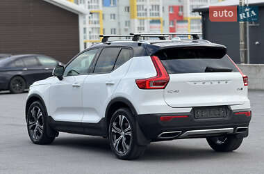 Позашляховик / Кросовер Volvo XC40 2018 в  фото 9 Позашляховик / Кросовер Volvo XC40 2018 в