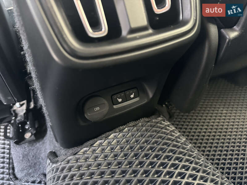 Внедорожник / Кроссовер Volvo XC40 2018 в Виннице фото 38 Внедорожник / Кроссовер Volvo XC40 2018 в Виннице