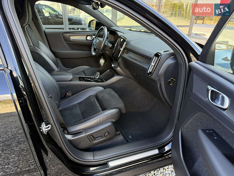 Внедорожник / Кроссовер Volvo XC40 2020 в Коломые