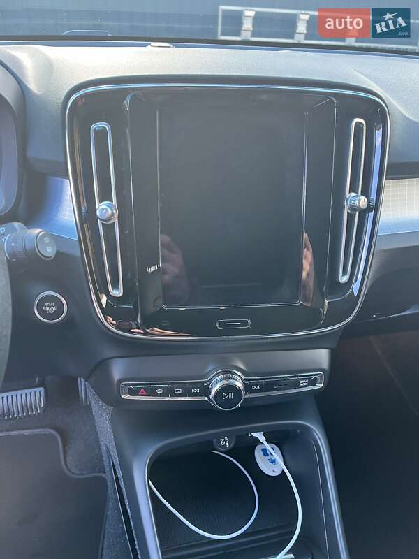 Внедорожник / Кроссовер Volvo XC40 2020 в Ивано-Франковске