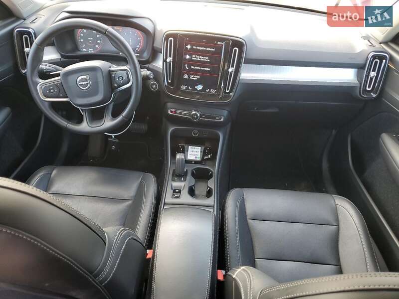 Внедорожник / Кроссовер Volvo XC40 2018 в Львове фото 10 Внедорожник / Кроссовер Volvo XC40 2018 в Львове