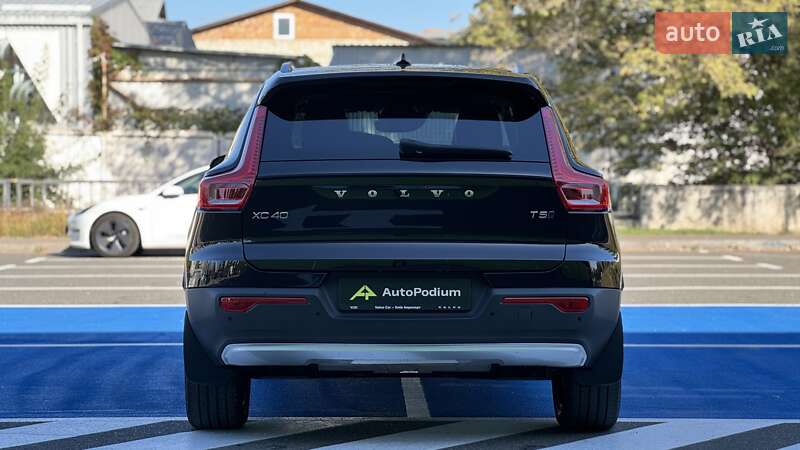 Позашляховик / Кросовер Volvo XC40 2019 в Києві