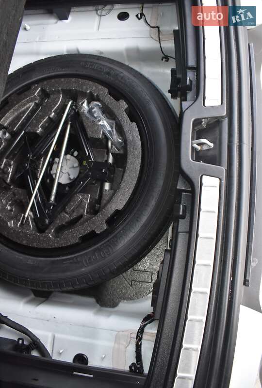 Позашляховик / Кросовер Volvo XC40 2018 в Києві фото 18 Позашляховик / Кросовер Volvo XC40 2018 в Києві