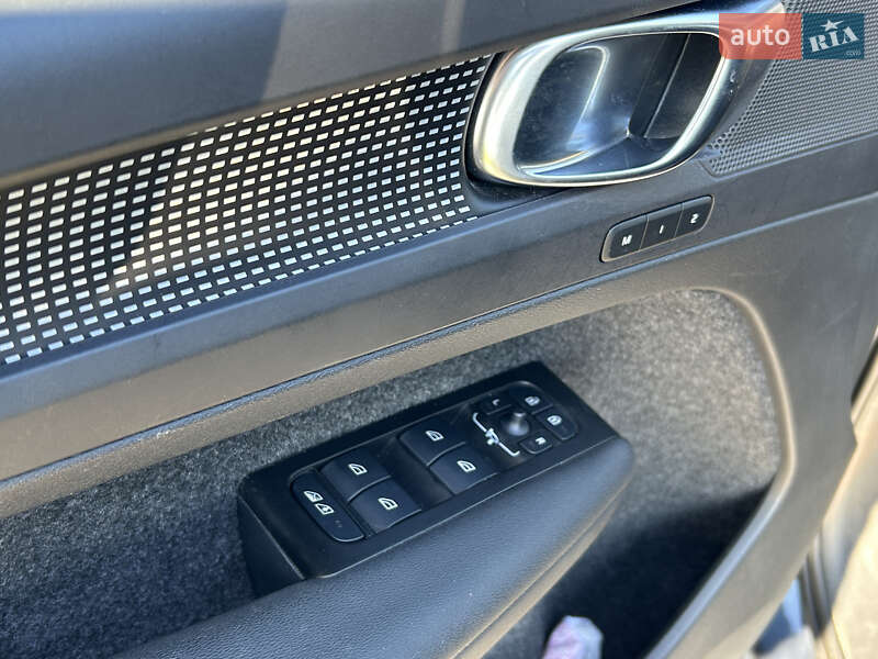 Внедорожник / Кроссовер Volvo XC40 2021 в Луцке фото 11 Внедорожник / Кроссовер Volvo XC40 2021 в Луцке