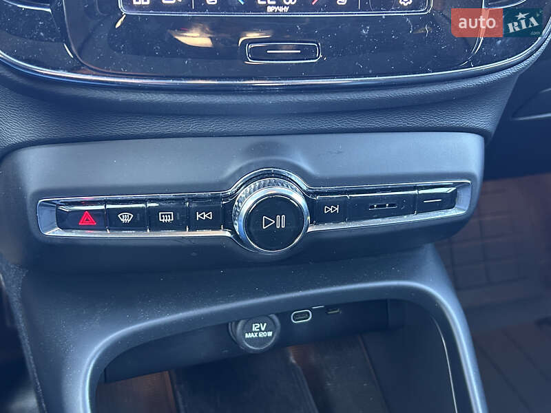 Внедорожник / Кроссовер Volvo XC40 2021 в Луцке фото 19 Внедорожник / Кроссовер Volvo XC40 2021 в Луцке