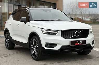 Внедорожник / Кроссовер Volvo XC40 2019 в Днепре