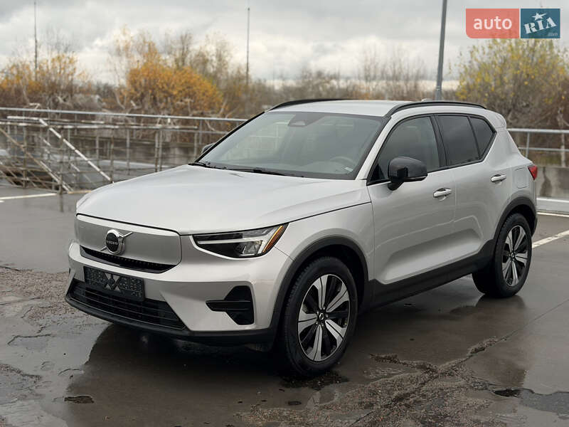 Внедорожник / Кроссовер Volvo XC40 2022 в Киеве фото 2 Внедорожник / Кроссовер Volvo XC40 2022 в Киеве