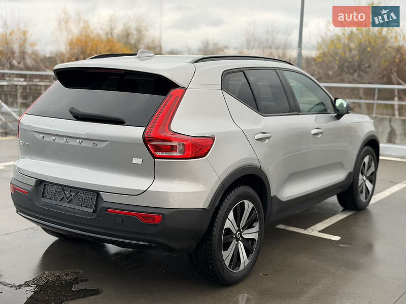 Внедорожник / Кроссовер Volvo XC40 2022 в Киеве фото 9 Внедорожник / Кроссовер Volvo XC40 2022 в Киеве