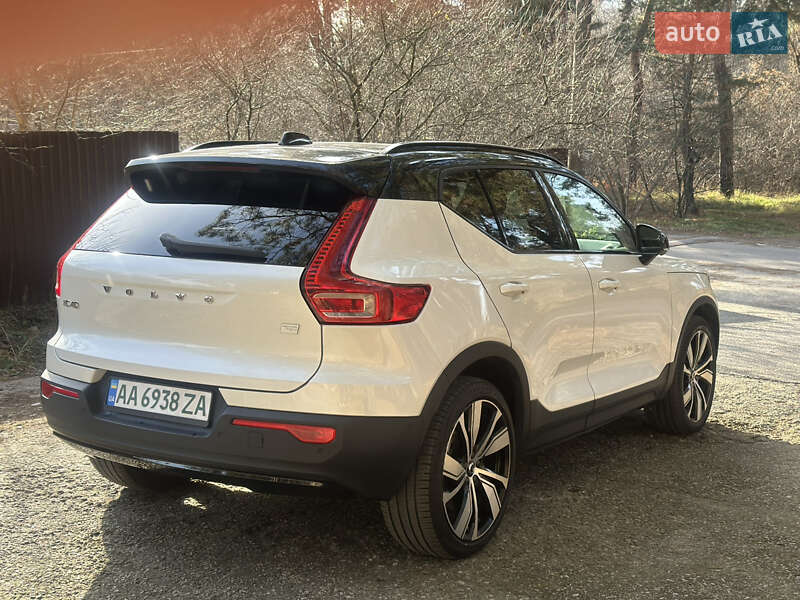 Внедорожник / Кроссовер Volvo XC40 2021 в Киеве фото 4 Внедорожник / Кроссовер Volvo XC40 2021 в Киеве