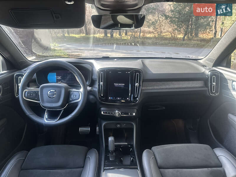 Внедорожник / Кроссовер Volvo XC40 2021 в Киеве фото 13 Внедорожник / Кроссовер Volvo XC40 2021 в Киеве