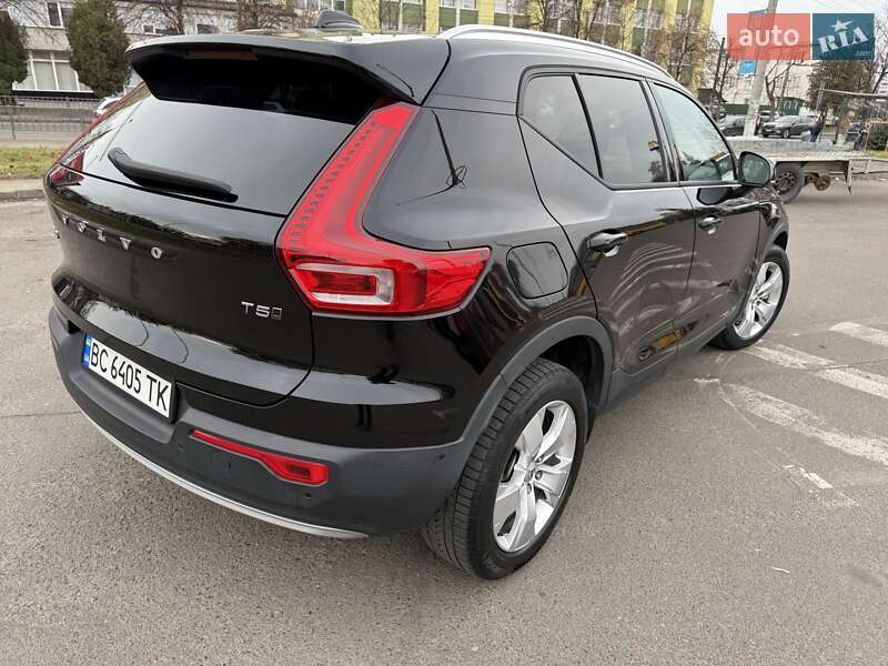 Внедорожник / Кроссовер Volvo XC40 2019 в Львове фото 7 Внедорожник / Кроссовер Volvo XC40 2019 в Львове