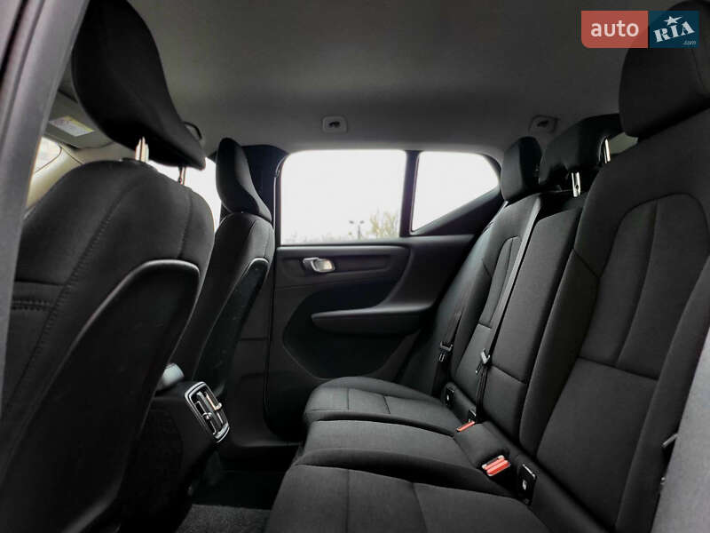 Позашляховик / Кросовер Volvo XC40 2019 в Києві