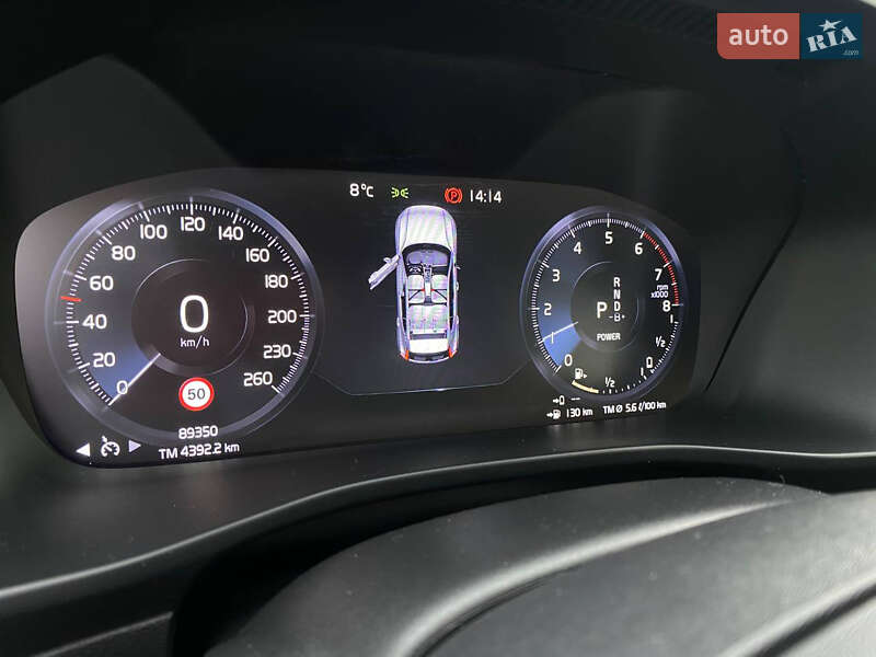 Внедорожник / Кроссовер Volvo XC40 2023 в Ровно фото 25 Внедорожник / Кроссовер Volvo XC40 2023 в Ровно