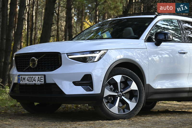 Внедорожник / Кроссовер Volvo XC40 2024 в Бердичеве фото 17 Внедорожник / Кроссовер Volvo XC40 2024 в Бердичеве
