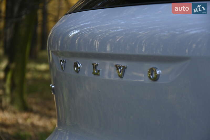 Внедорожник / Кроссовер Volvo XC40 2024 в Бердичеве фото 31 Внедорожник / Кроссовер Volvo XC40 2024 в Бердичеве