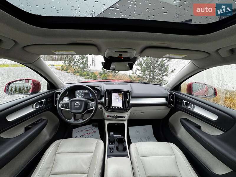 Позашляховик / Кросовер Volvo XC40 2018 в Луцьку фото 13 Позашляховик / Кросовер Volvo XC40 2018 в Луцьку