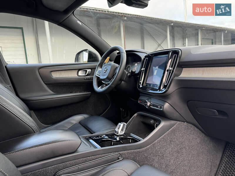 Позашляховик / Кросовер Volvo XC40 2018 в Вінниці фото 47 Позашляховик / Кросовер Volvo XC40 2018 в Вінниці
