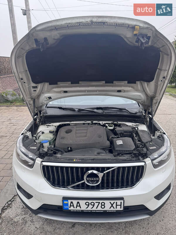 Позашляховик / Кросовер Volvo XC40 2018 в Києві