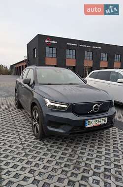 Позашляховик / Кросовер Volvo XC40 2021 в Рівному