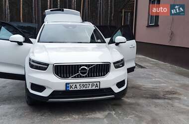 Позашляховик / Кросовер Volvo XC40 2019 в Києві
