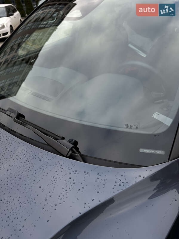 Внедорожник / Кроссовер Volvo XC40 2022 в Новояворовске