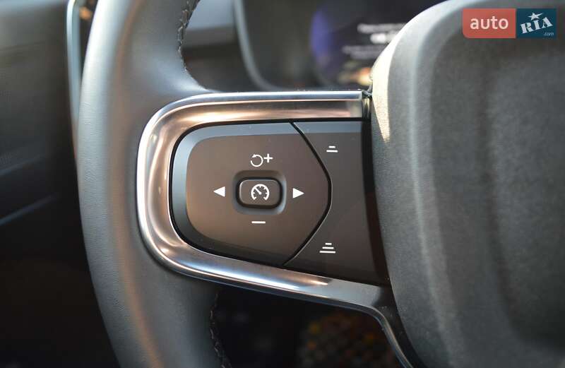 Позашляховик / Кросовер Volvo XC40 2023 в Одесі