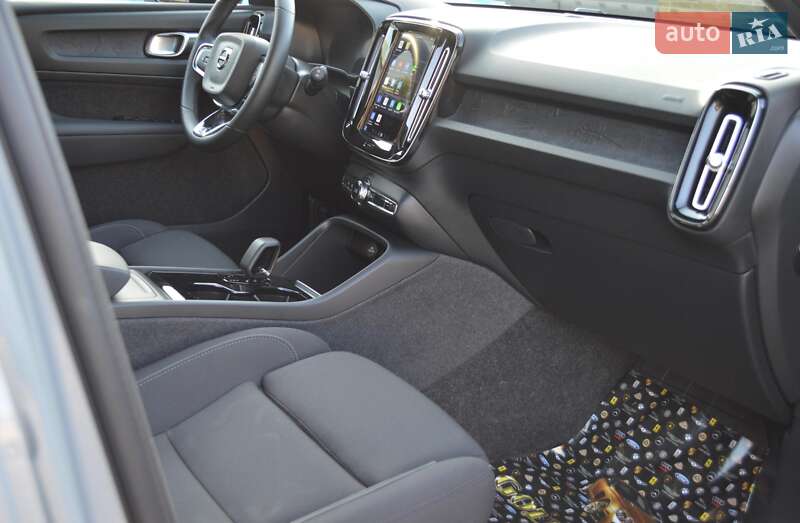Позашляховик / Кросовер Volvo XC40 2023 в Одесі