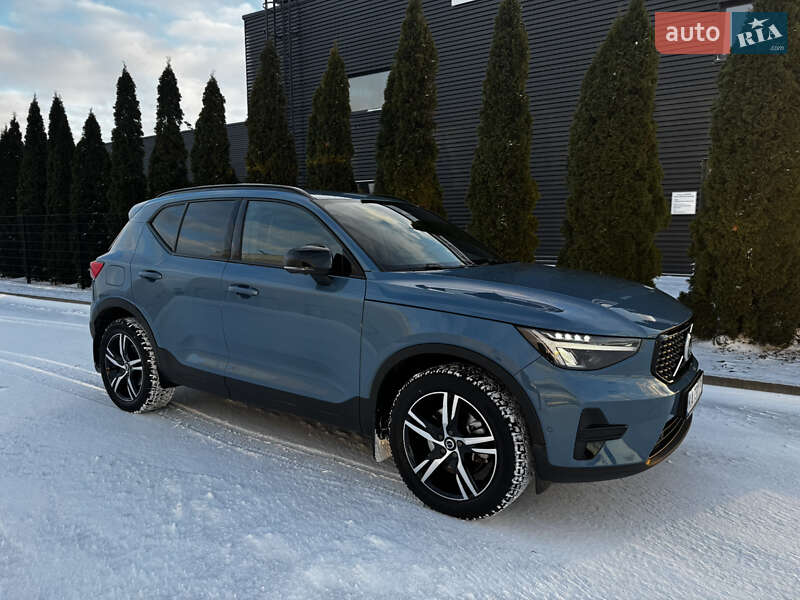 Внедорожник / Кроссовер Volvo XC40 2022 в Киеве фото 2 Внедорожник / Кроссовер Volvo XC40 2022 в Киеве
