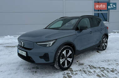 Позашляховик / Кросовер Volvo XC40 2022 в Івано-Франківську