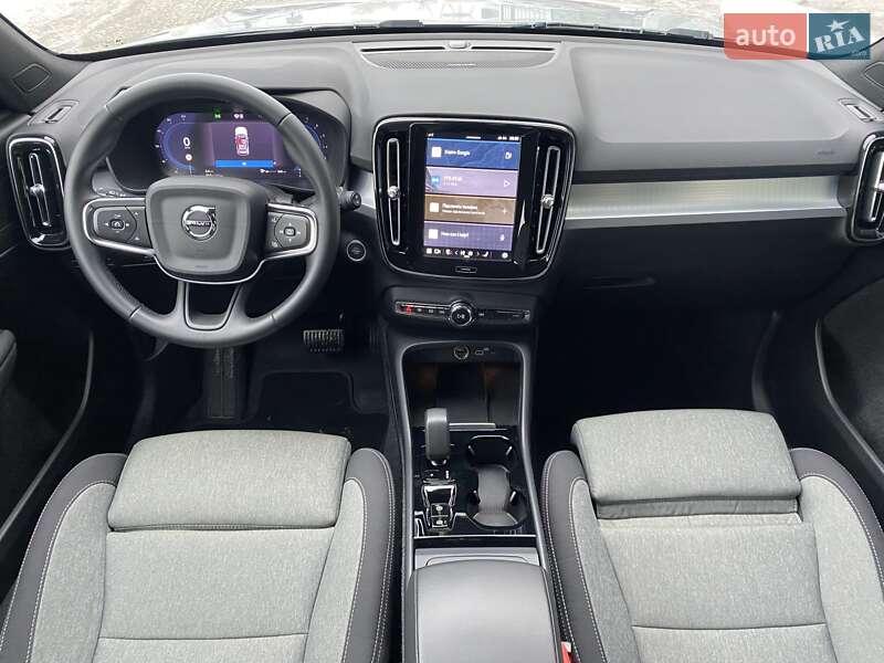 Внедорожник / Кроссовер Volvo XC40 2024 в Киеве фото 26 Внедорожник / Кроссовер Volvo XC40 2024 в Киеве