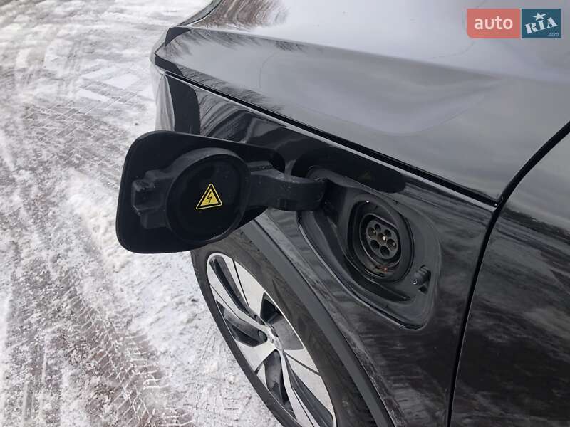 Внедорожник / Кроссовер Volvo XC40 2020 в Ровно