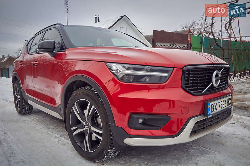 Позашляховик / Кросовер Volvo XC40 2020 в Славуті