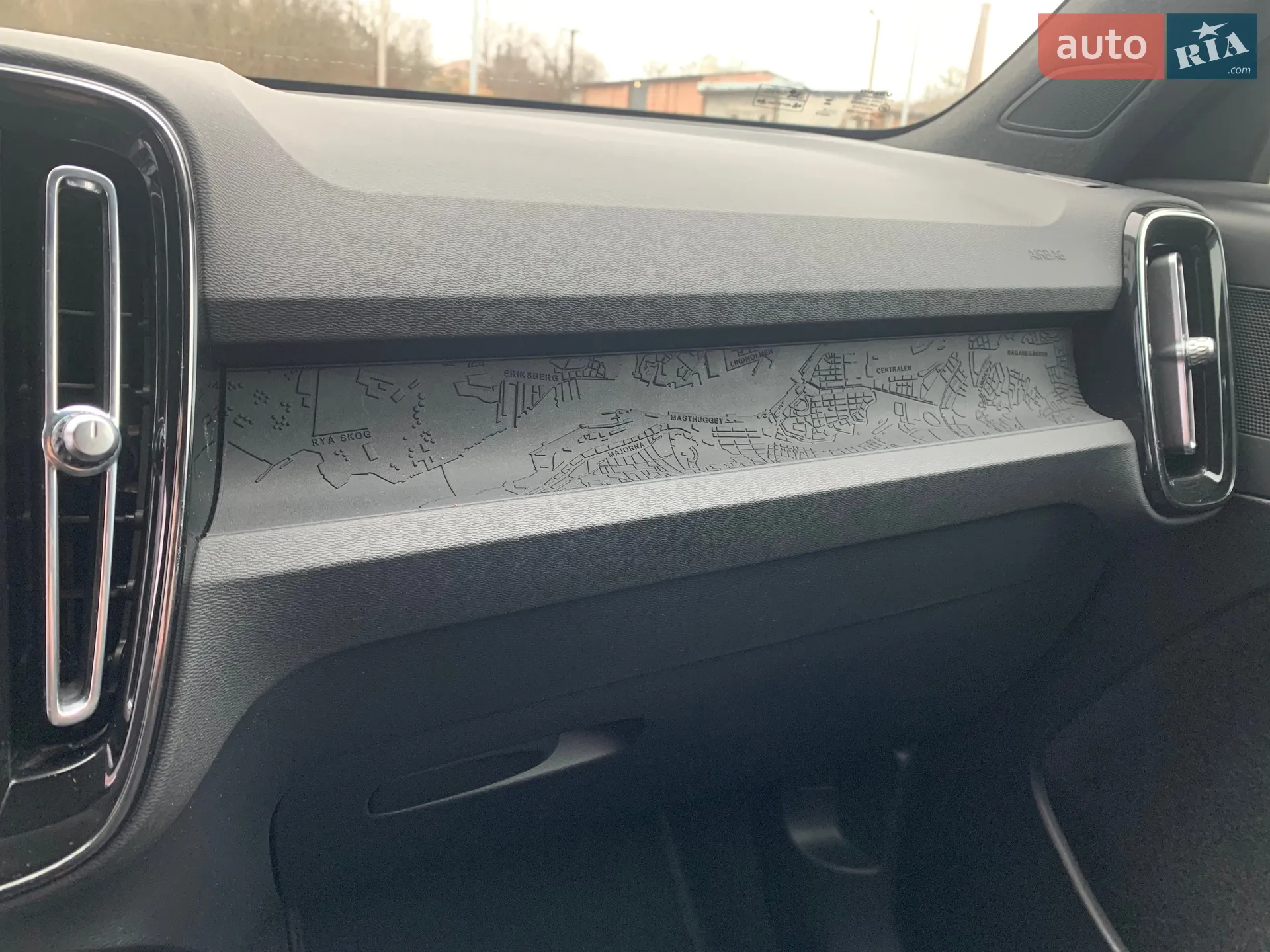 2024 Volvo XC40 - мініатюра 24