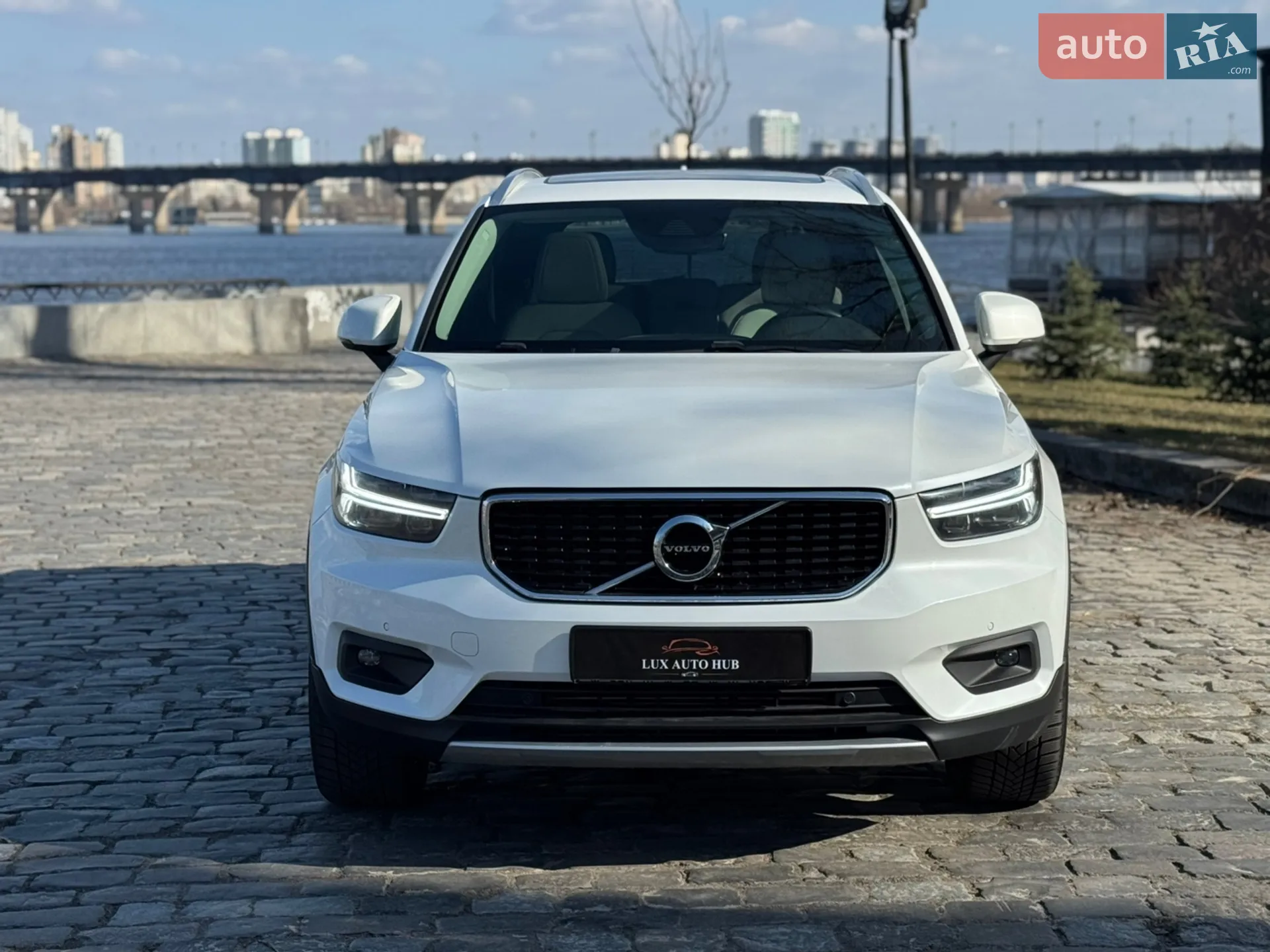 2020 Volvo XC40 - мініатюра 2