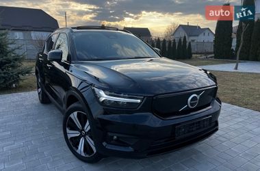 Внедорожник / Кроссовер Volvo XC40 2021 в Казатине