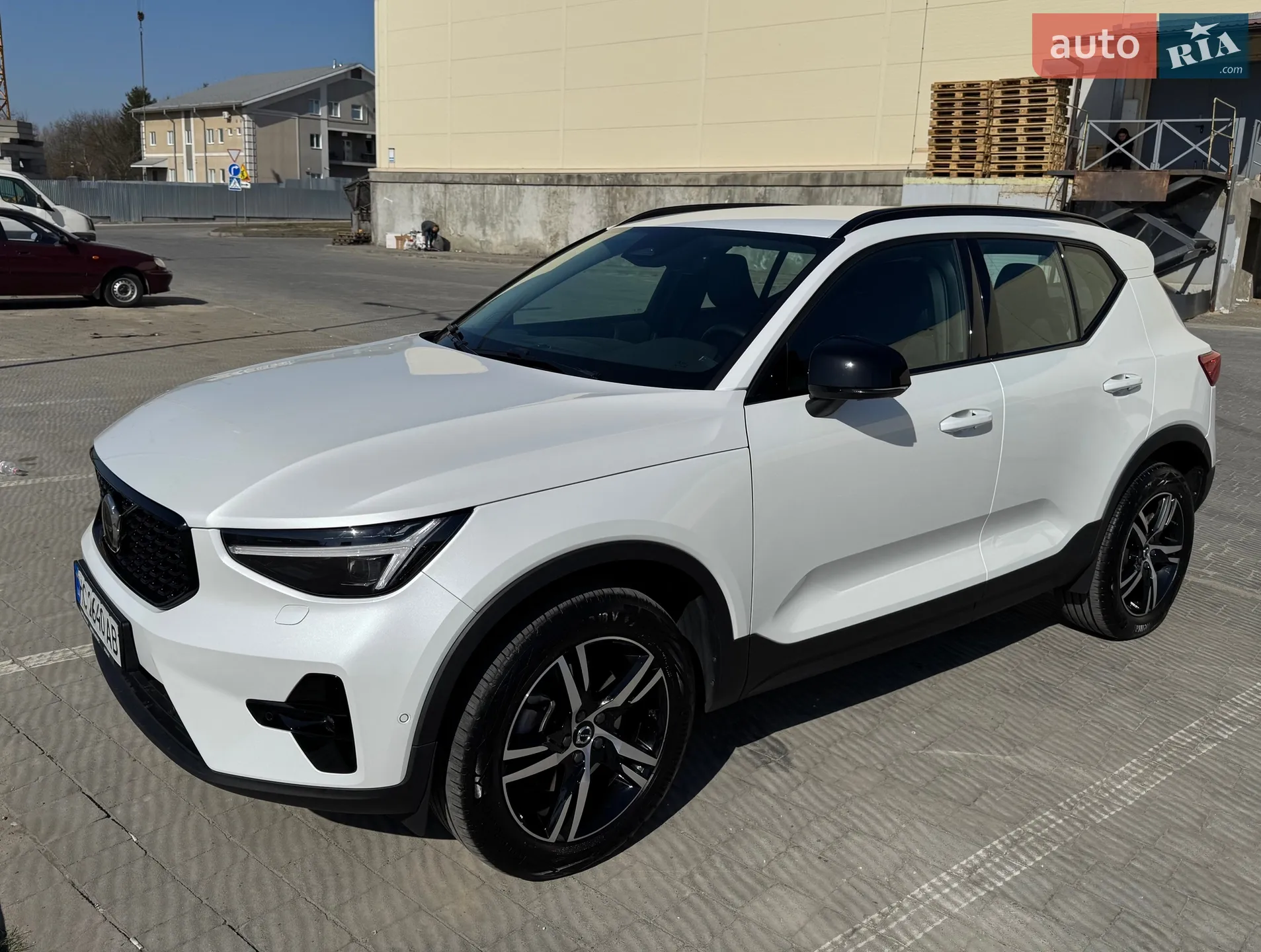 2024 Volvo XC40 - мініатюра 11
